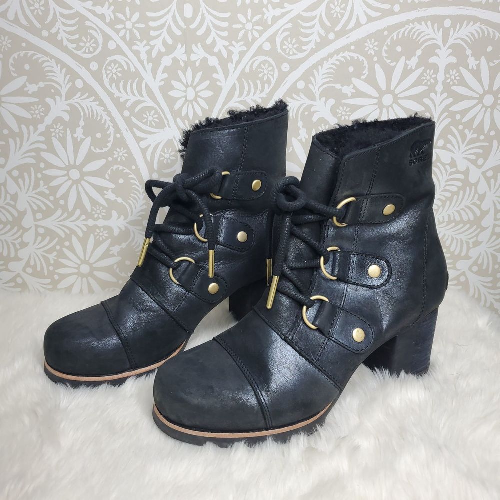 Sorel Addington Lace Holiday Boot Shearling 7.5 with 3” heel